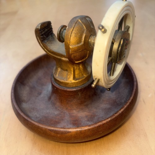 Vintage treen metal - vintage,
