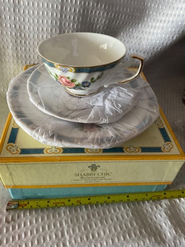 Shabby chic floral trio - shabby,