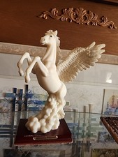 Vintage Pegasus Montefiori