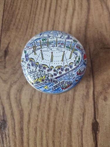 London millennium dome mint - london,