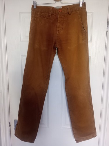 Men brown tan red herring - red,