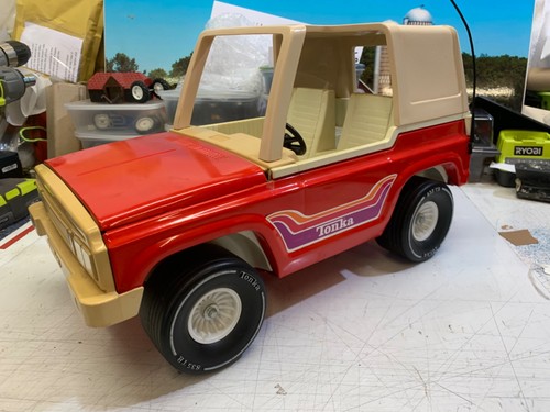 Tonka toys large scale - tonka,
