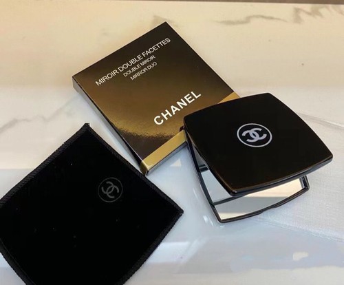 New chanel compact mirror - chanel,