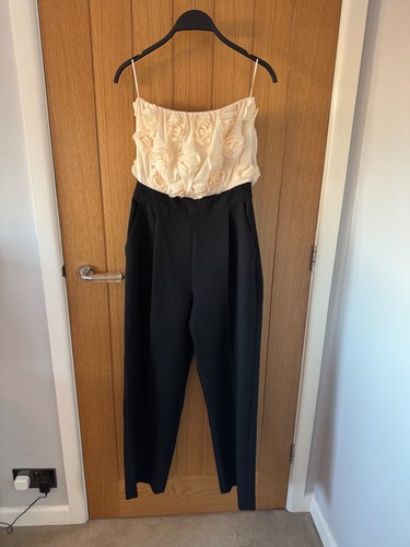 Bnwt zara black and - bnwt,