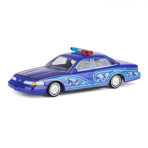 Ford crown victoria lowrider - victoria,