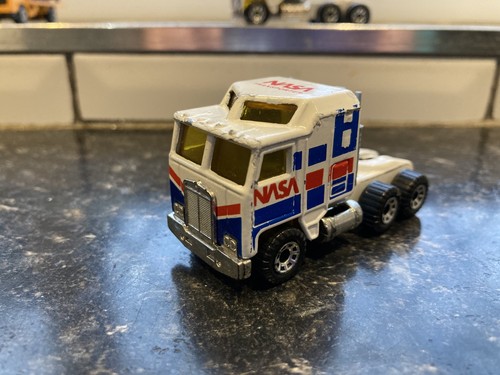 Matchbox nasa kenworth truck