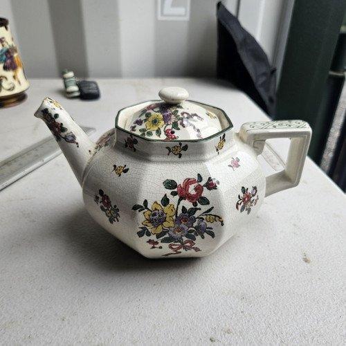 Vintage royal cauldon - royal, old