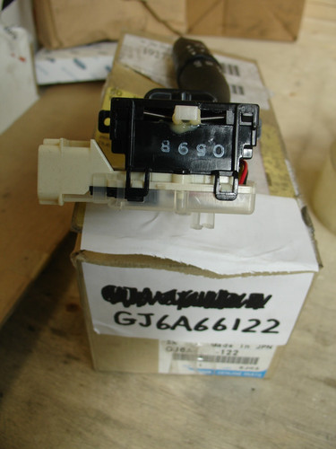 Gj6a66122 steering column - steering,