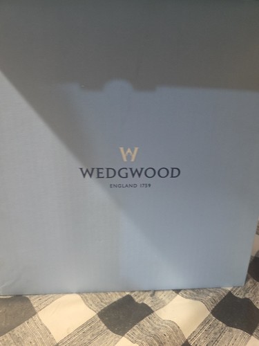 New wedgwood cornucopia - new,