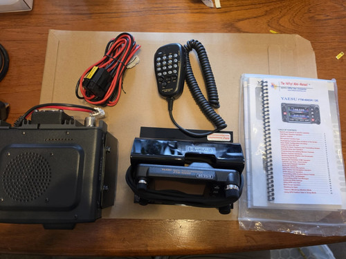 Yaesu ftm 400xd c4fm - yaesu, band