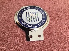 VINTAGE CAR BADGE. ( UNUSED