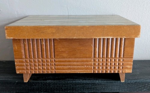 Vintage musical jewellery box - vintage,