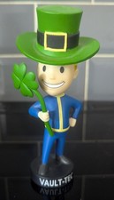 Fallout 76 Luck Bobblehead VGC