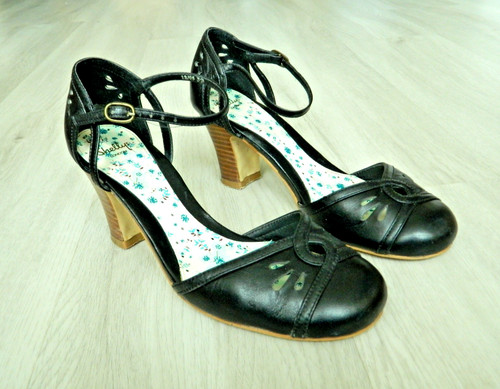 Shellys london ladies vintage - london,
