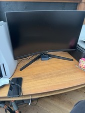 Samsung Odyssey G5 G55T 27" Wide-QHD 144Hz Curved 1000R Gaming Monitor - Black