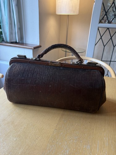 Antique gladstone style - style, brown