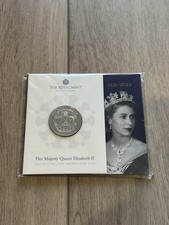 🇬🇧👑The Royal Mint Her Majesty Queen Elizabeth 2nd £5 Coin Uncirculated 2022 