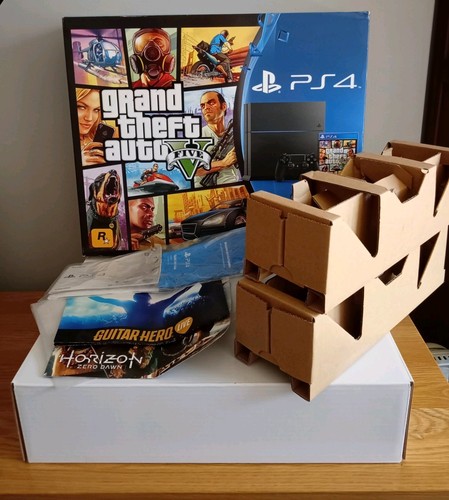 Ps4 console grand theft auto - ps4,