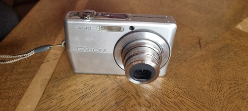 Casio exilim zoom - casio,