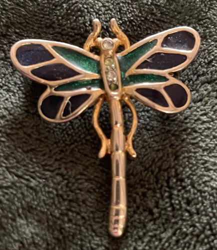Vintage gold tone dragonfly - vintage,