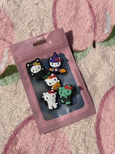 Hello kitty halloween themed - kitty,