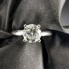 14K WHITE GOLD 0.68CT LEO