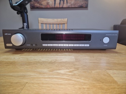 Arcam sa20 class integrated - arcam,
