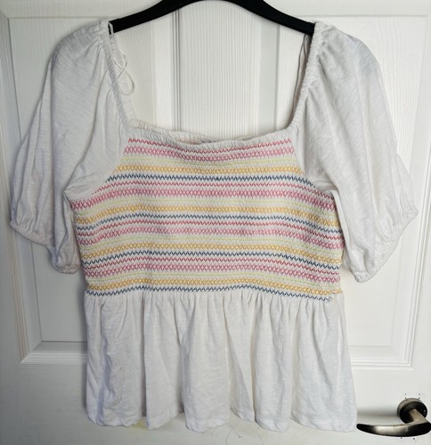 Women size white - 16,