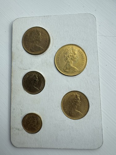 Britain first decimal coin - decimal,