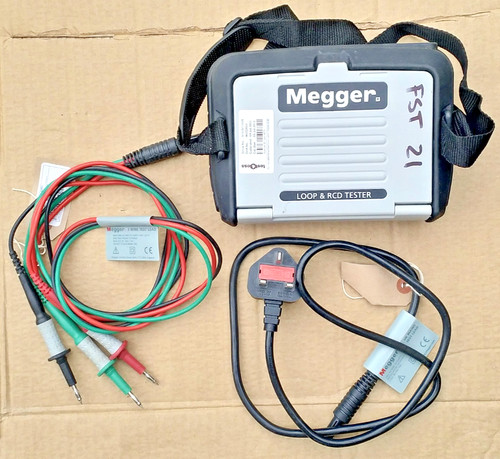 Megger lrcd220 loop and - loop,