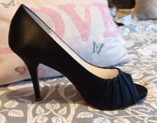 ELSE Black Satin Look Peep Toe Stiletto Court Shoes [6]