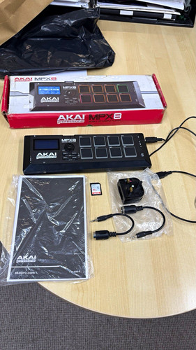 Akai professional mpx8 digital - akai,