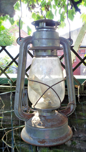 Vintage big hurricane lamp - vintage,