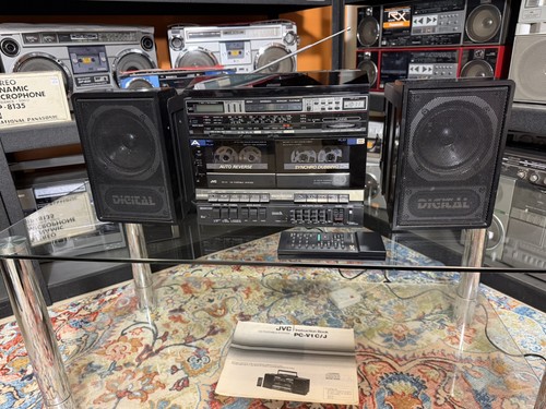 Jvc v1j portable boombox - pc-v1j, cd