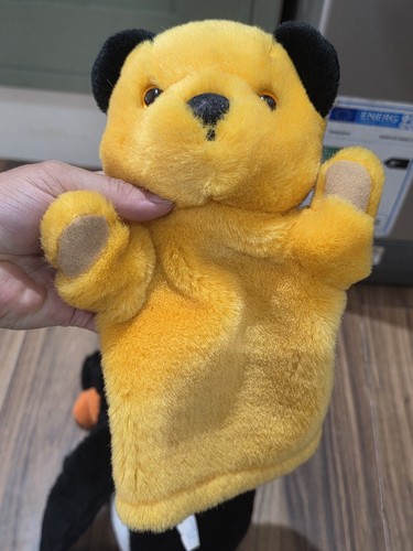Sooty hand puppet plush - hand,