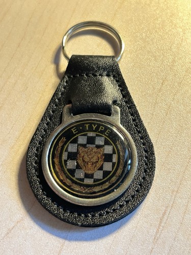 Jaguar type keyring - e,