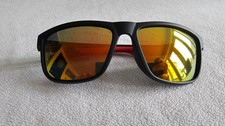 Next black frame polarized