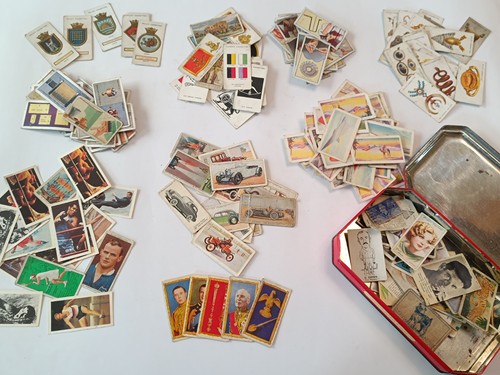 Job lot vintage cigarette - -,