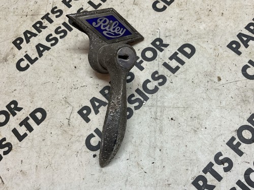 Riley bootlid handle - rm,