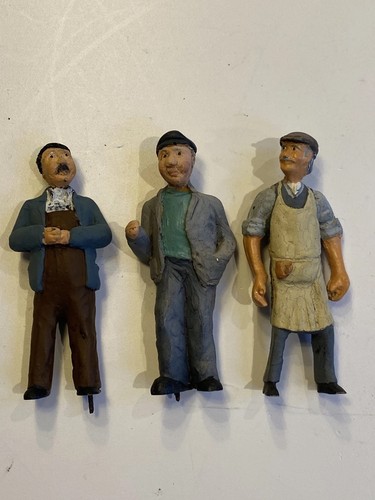 Garden railway figures - 3,