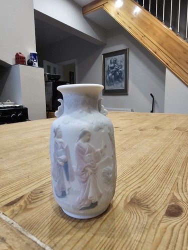 Lladro mini japanese vase - japanese,