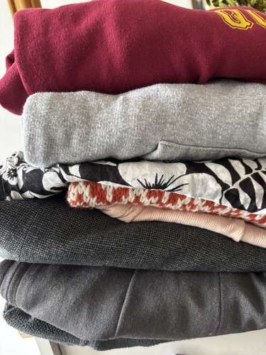 Mixed women clothing items - mixed,