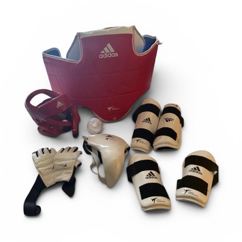 Adidas world taekwondo adult - world,
