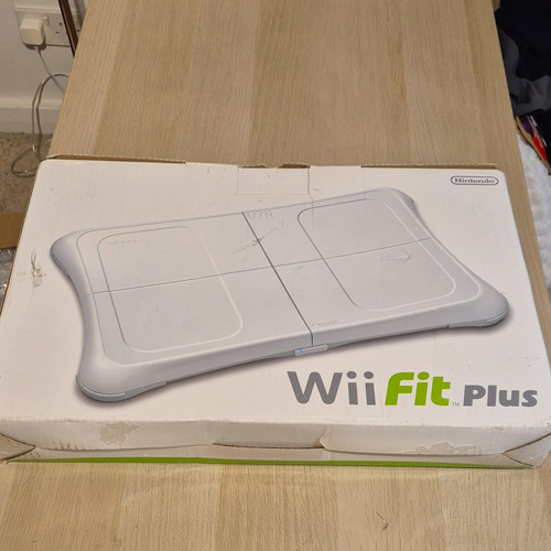 Nintendo wii fit plus wireless - nintendo,