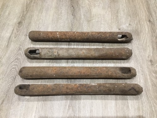 Victorian cast iron sash - 4x,