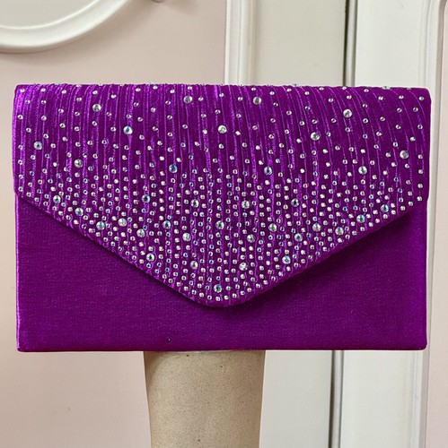 Magenta satin diamanté - satin,
