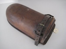 LOVELY QUALITY LEATHER VINTAGE HARD BODIED QUIVER ARROW HOLDER WITH STRAP