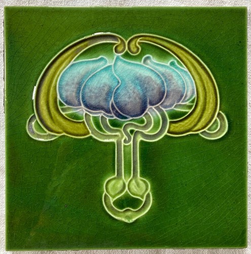 Single green majolica nouveau - green,