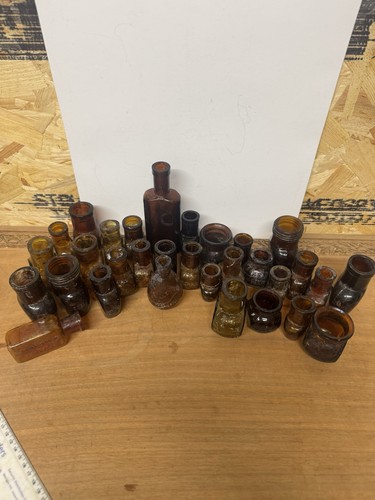 Job lot antique amber - 30+,