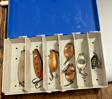 ABU 6 compartment lure box and